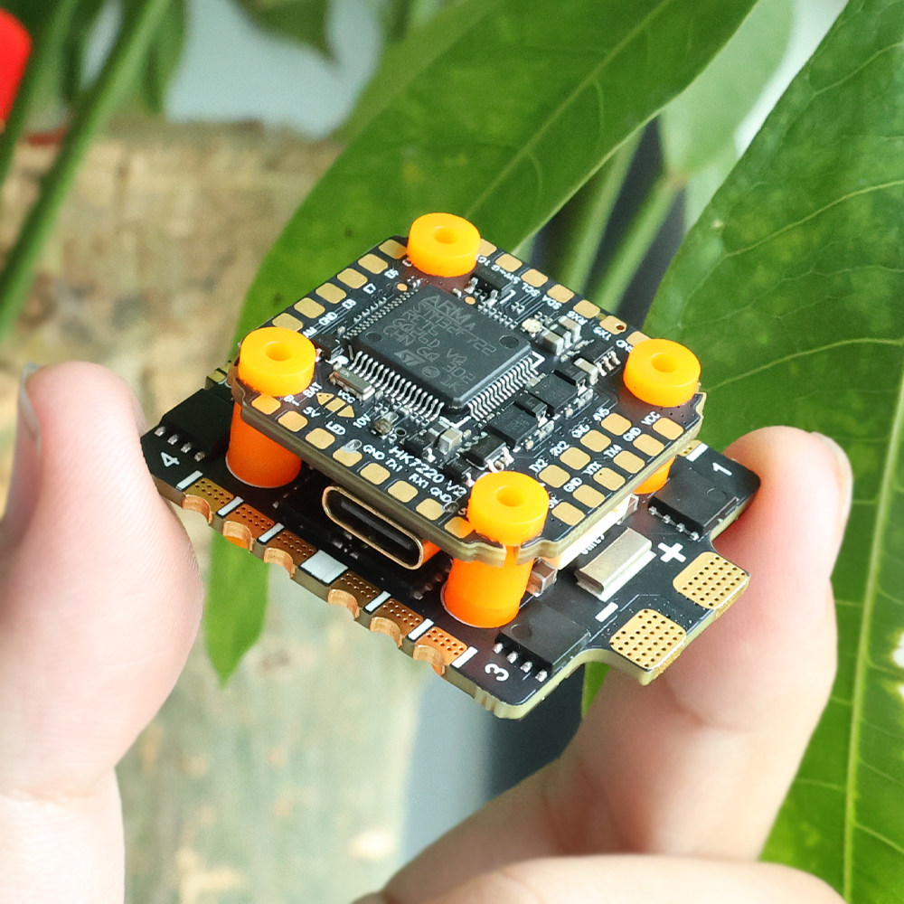 HAKRC F722 Mini V2 Flight Stac - огляд і ціна F722 Flight Controller